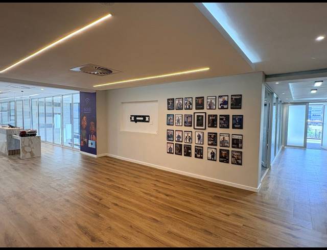 760M² OFFICE TO LET IN VORNA VALLEY